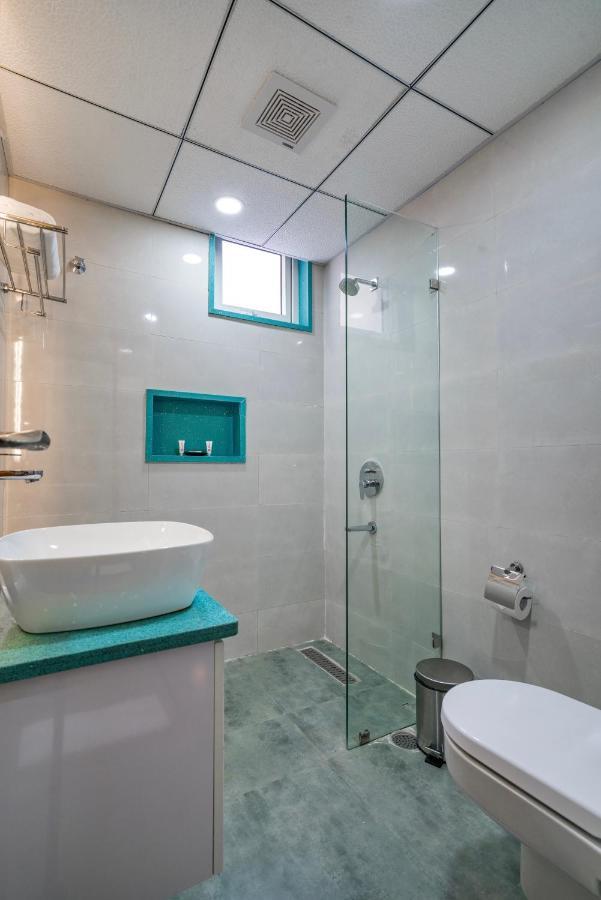 Skyla Studios & Suites - Hitech City Hyderabad Eksteriør bilde
