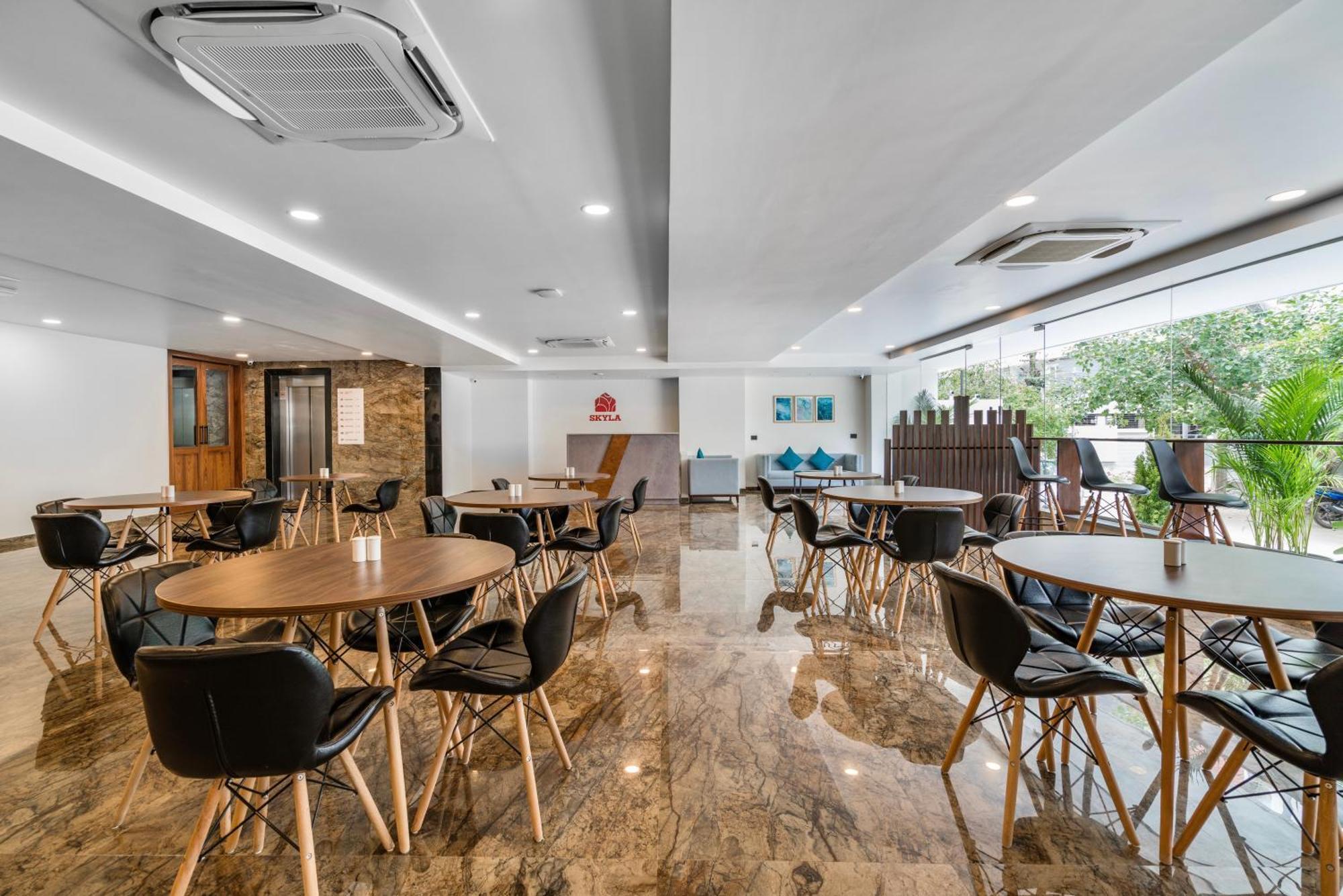 Skyla Studios & Suites - Hitech City Hyderabad Eksteriør bilde